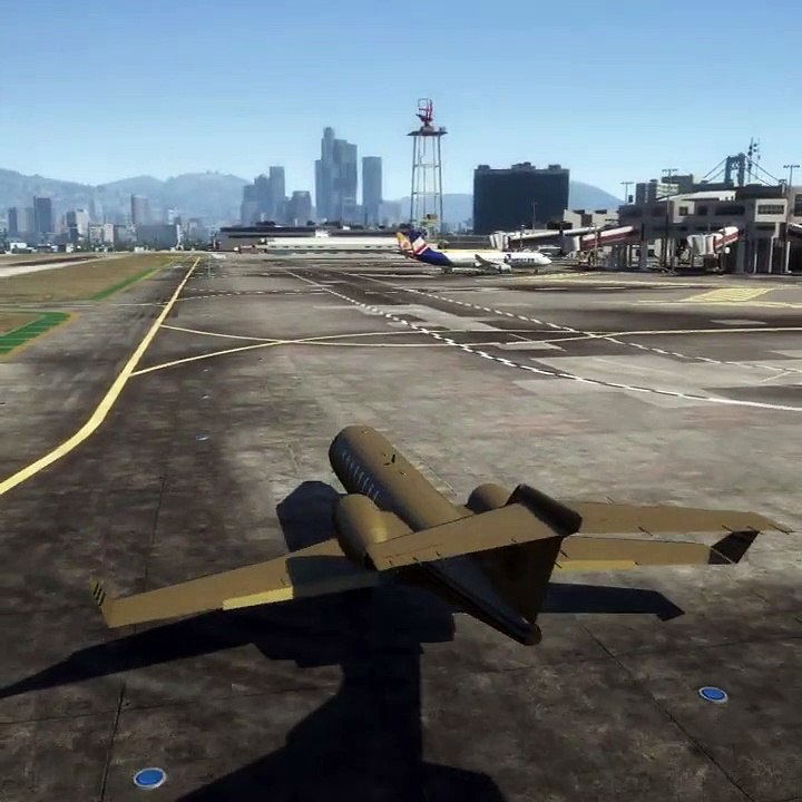 GTA 5 Open World online gameplay _ Airplane take off - Random moments