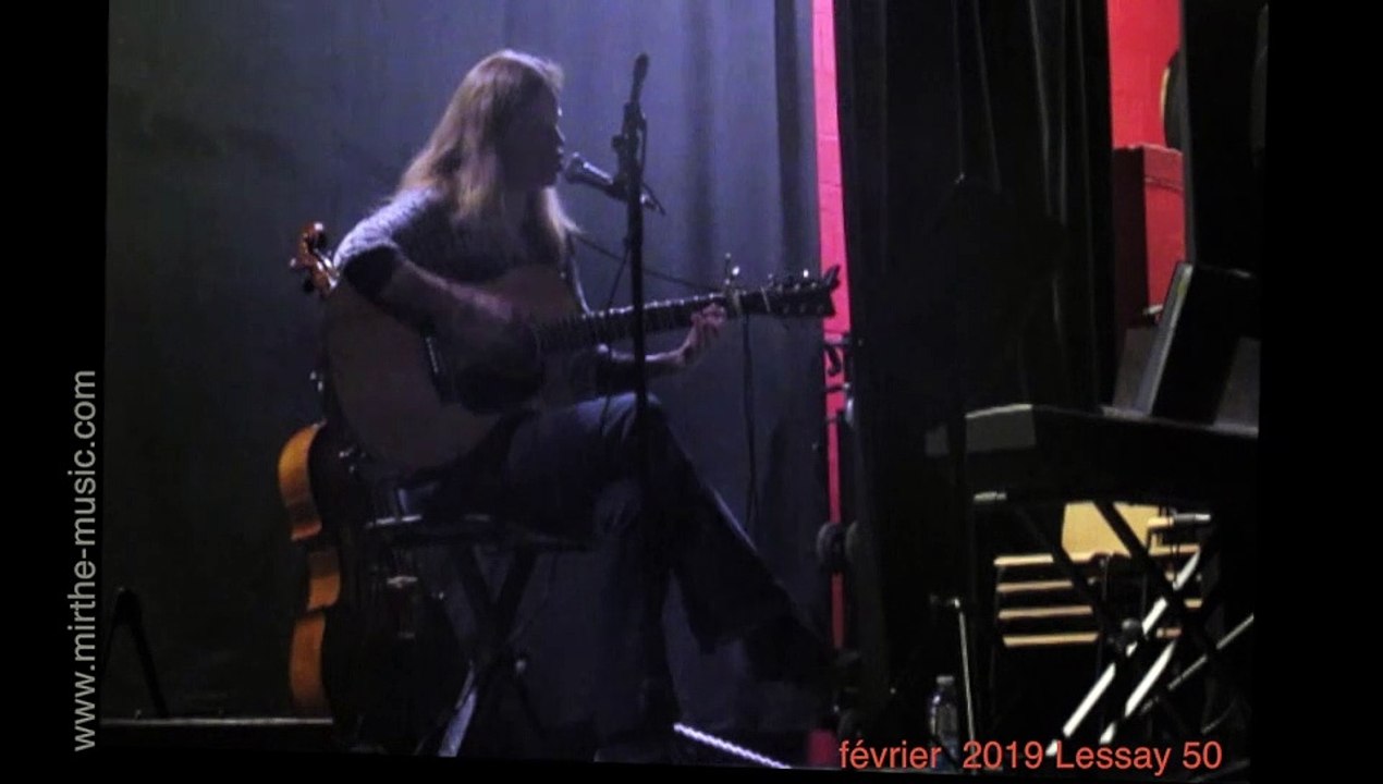ONE OF US (Osborne) performed by MIRTHE, concert, guitar-vocals, Lessay 50 France