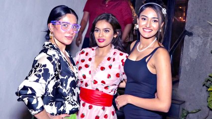 बेहद ही खूबसूरत लुक में अपने करीबी के बर्थडे पार्टी में पहुंची एरिका फर्नाडिस