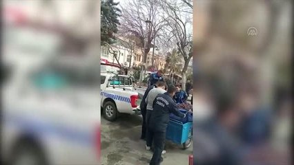 ŞANLIURFA - Satışa sunulan yarım ton küflenmiş hurmaya el konuldu