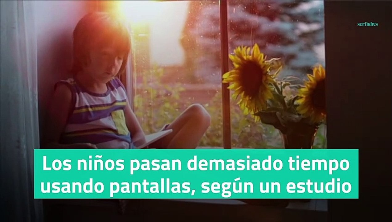 Los niños pasan demasiado tiempo usando pantallas