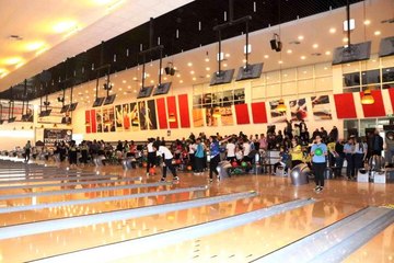 Türkiye'nin en büyük bowling salonunda şampiyona heyecanı