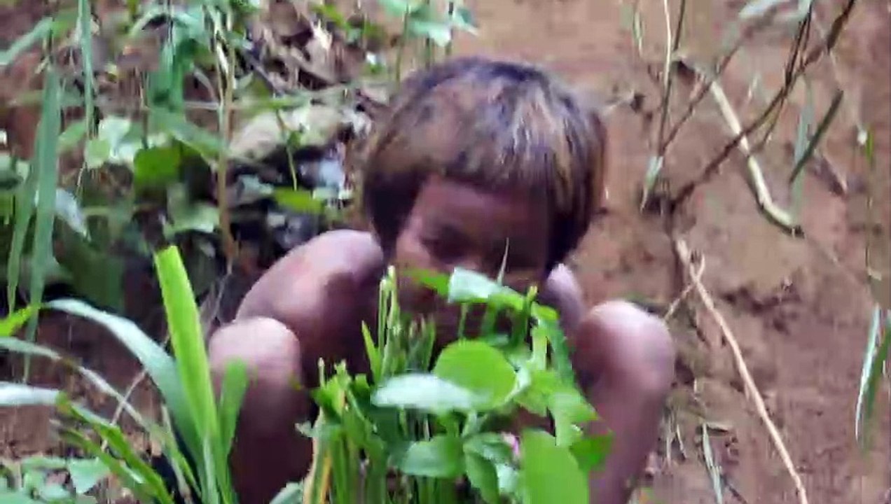 World Cuisine - Cooking Snails With Coconut 20