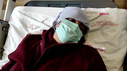 GECE YEMEK VERMEYEN EŞİNİ SIRTINDAN BIÇAKLADI