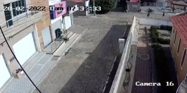 Explosão em quiosque causada por vazamento de gás deixa duas pessoas feridas na região de Patos