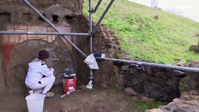 Спасти Помпеи: реставраторам помогают роботы и дроны