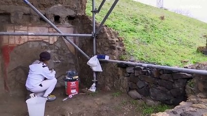 Спасти Помпеи: реставраторам помогают роботы и дроны