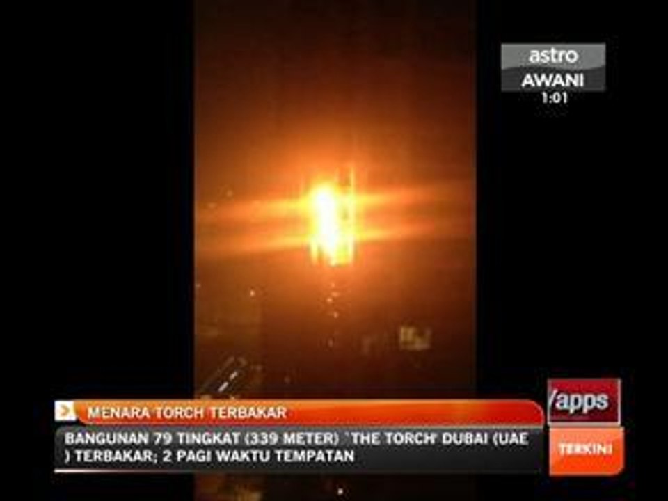 Menara Torch terbakar