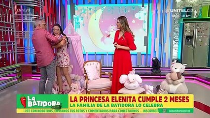Elenita visita por primera vez La Batidora y celebramos sus dos meses de nacida