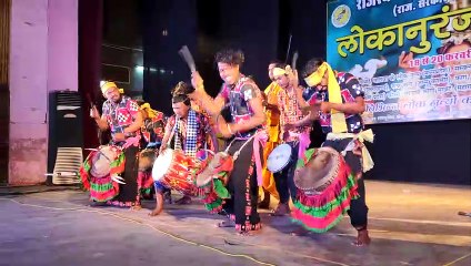 सतरंगी लोक प्रस्तुतियों ने किया मंत्रमुग्ध