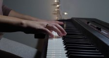 Inventing Anna - Vivian Connects The Dots (piano cover)