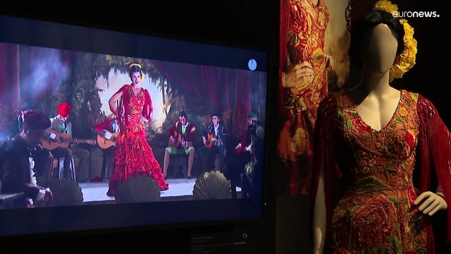 Le cinéma et la mode, les deux passions de Jean-Paul Gaultier au sein d'une même exposition