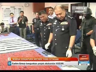 Warga Singapura antara yang ditahan