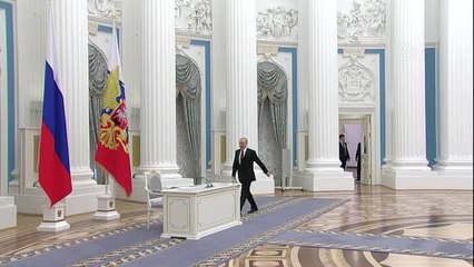 Putin, güvenlik konseyini Donbas'taki ayrılıkçı yönetimlerin tanınması gündemiyle topladı