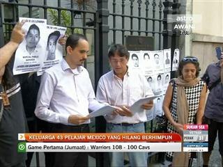 Keluarga 43 pelajar Mexico yang hilang berhimpun