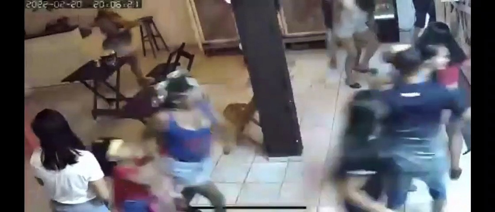 Torcedores de Paysandu e Remo são agredidos em bar de Joinville