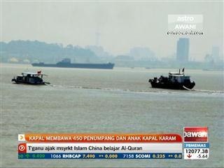 Kapal bawa 450 penumpang dan anak kapal karam