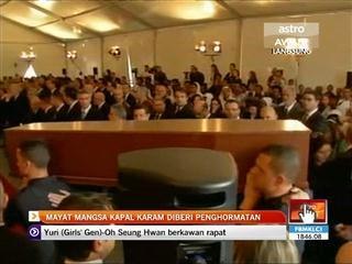 Mayat mangsa kapal karam diberi penghormatan