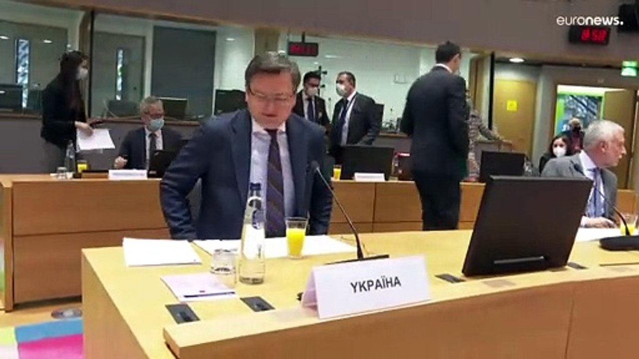 Geschlossen und entschlossen: EU kündigt Sanktionen gegen Russland an