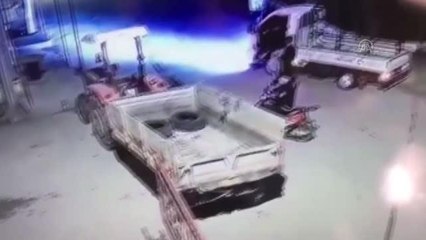 Son dakika: BALIKESİR - Silahlı kavgada 1 kişi öldü, 2 kişi yaralandı (2)