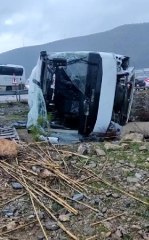 Mersin'de Akkuyu NGS işçilerinin servisi devrildi: 40 yaralı