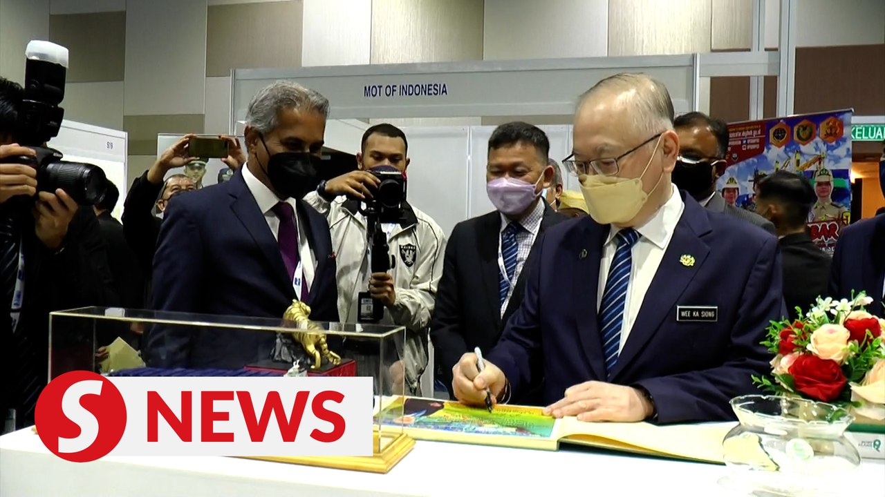 Port Klang, Tanjung Pelepas among world's top 20 best ports, says Dr Wee