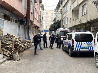 39 yaşındaki kadın evinde ölü bulundu