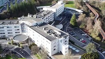 Dr. José Luis Elósegui - Sistema robótico Da Vinci_ Cirugía Digestiva