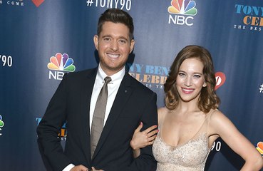 Michael Buble's wife is pregnant