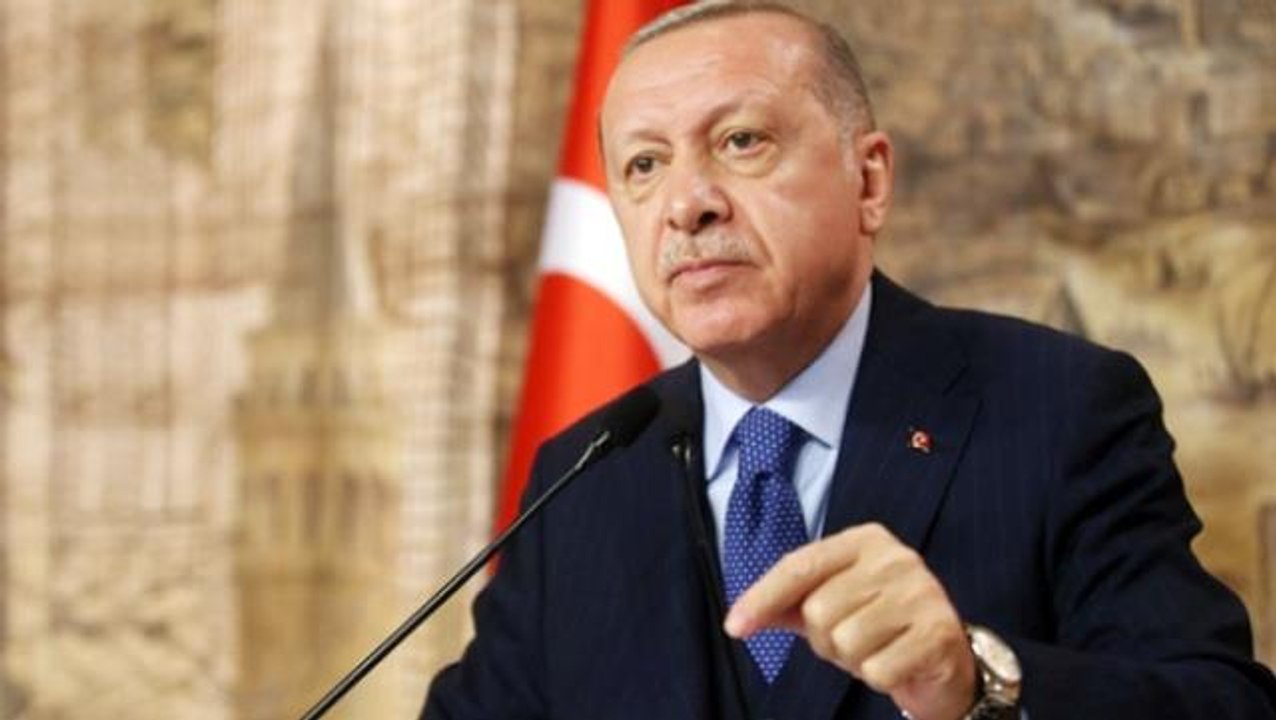Gazetecinin yönelttiği soru Cumhurbaşkanı Erdoğ...