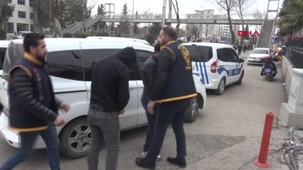 ADIYAMAN'DA MAZGAL HIRSIZLARI ADLİYE SEVK EDİLDİ