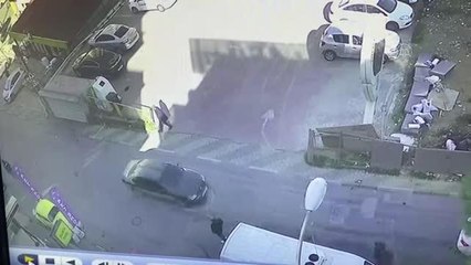 Trafikte durdurdukları araçtan gasp yapan 11 şüpheli yakalandı