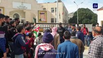 وقفة أمام محافظة إربد لعائلة تطالب بتطبيق وثيقة الجلوة
