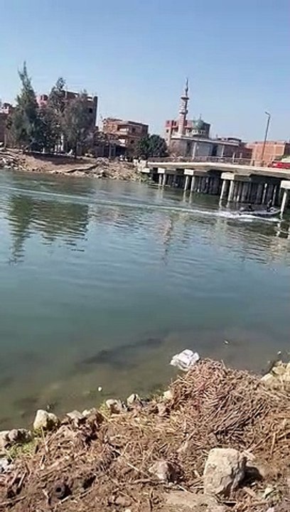 الإنقاذ النهرى تواصل البحث عن الجثة الخامسة فى بحر شبين لليوم الثالث