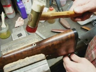 Pose d'un busc amovible