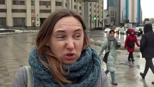 Russos e ucranianos comentam crise