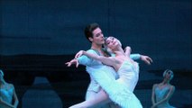 Le Lac des cygnes (Ballet du Bolchoï) BANDE ANNONCE VF (2022)