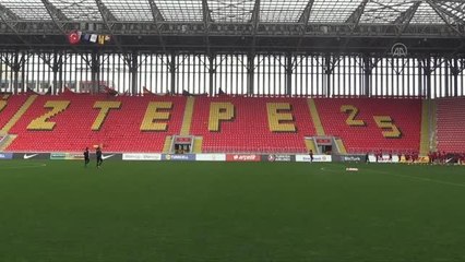 A Milli Kadın Futbol Takımı, Sırbistan maçı öncesinde son çalışmasını yaptı