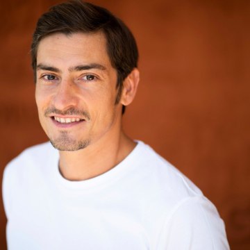 VOICI SOCIAL Cramés pour un moment : les conséquences de l'affaire de la tricherie pour Claude et Laurent de Koh-Lanta