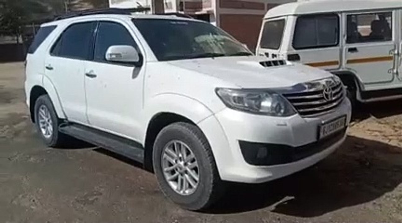 5 किलो 700 ग्राम अवैध अफीम का दूध जब्त, लग्जरी...