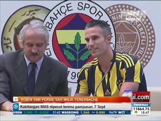 Robin Van Persie sah milik Fenarbache