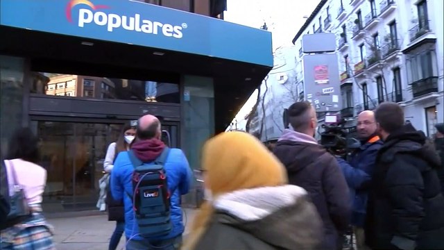 Sigue la expectación a las puertas del PP en Génova