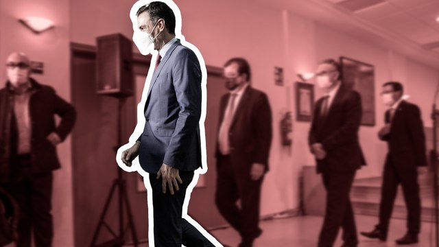 Sánchez se traslada a Don Benito, donde un grupo de agricultores le recibe con abucheos
