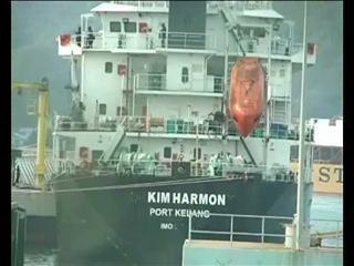 Kapal MT Orkim Harmony selamat berlabuh