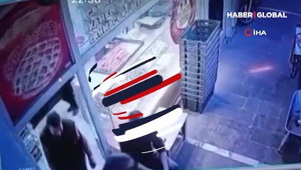 Alkollü taksici, kaldırımdaki kişiye böyle çarptı