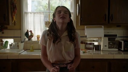 Young Sheldon S5 E14 - A Free Scratcher and Feminine Wiles