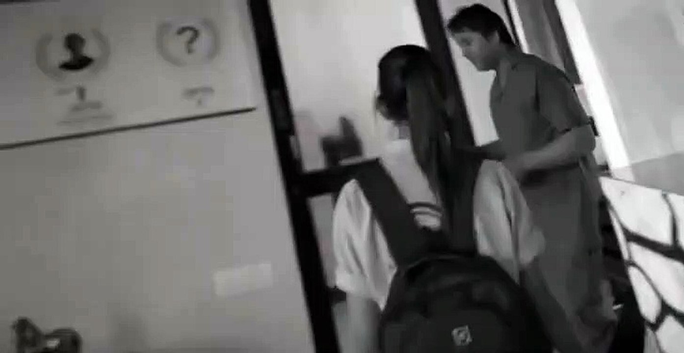 Kota Factory S01 E01