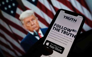 دونالد ترامب يطلق شبكة "Truth Social" للتواصل الاجتماعي
