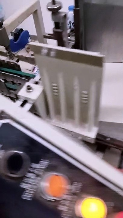 Gluer machine