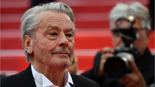 FEMME ACTUELLE - Alain Delon ne jouera plus au cinéma ? Les tristes confidences d'un proche de l'acteur